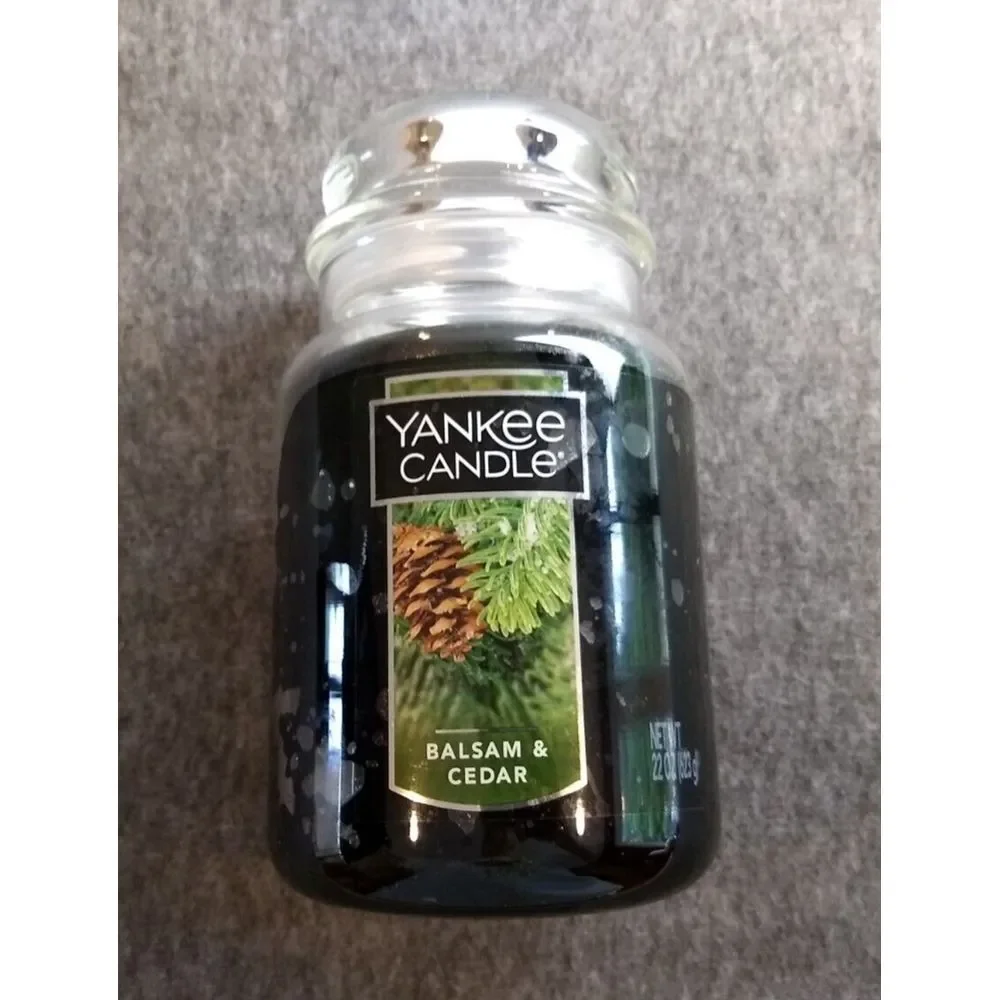 Yankee Candle BALSAM & CEDAR Large 22oz Classic Jar Single Wick Made in‎ USA NEW